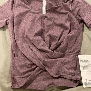 Lululemon short sleeve top